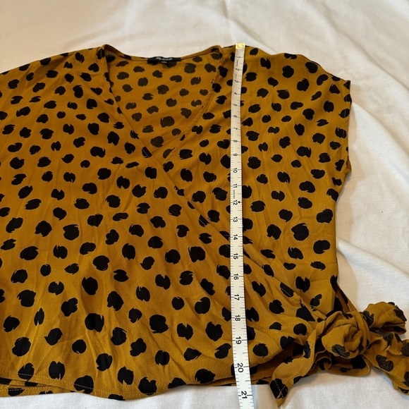 Madewell Small Sash Tie Wrap Top in Painted Spots Animal Print - Picture 6 of 7